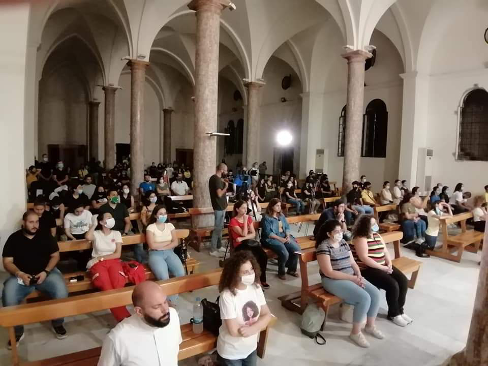 Modlitbová vigília mladých v Bejrúte