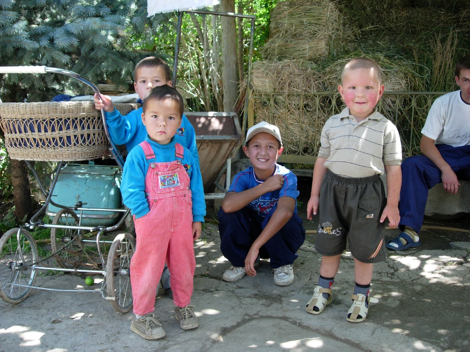 Kresťanské rodiny v Kirgizsku sú často roztrúsené po krajine a kňazi ich navštevujú aj napriek veľkým diaľkam.