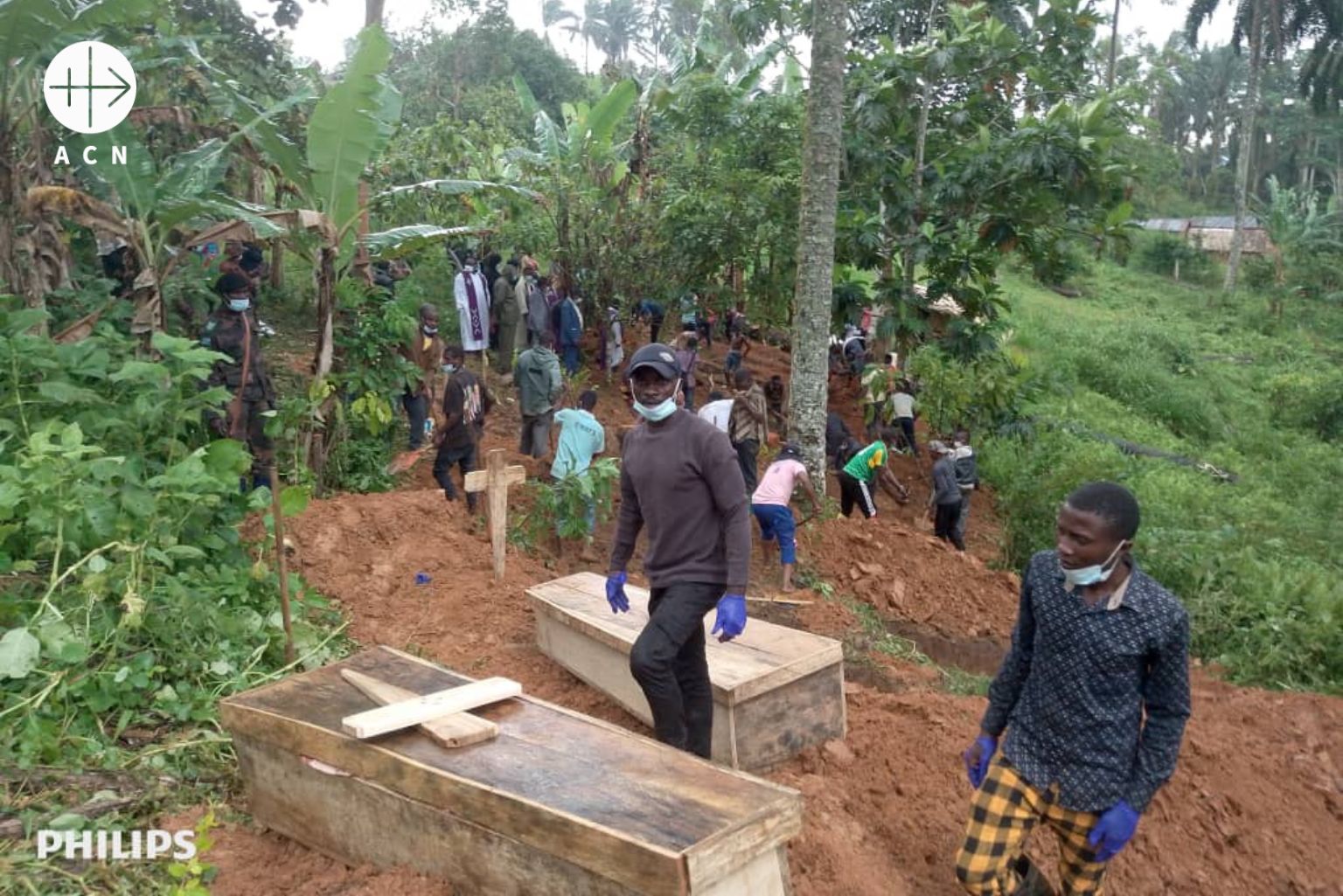 Pohreb obetí po útoku v Konžskej demokratickej republike, september 2025